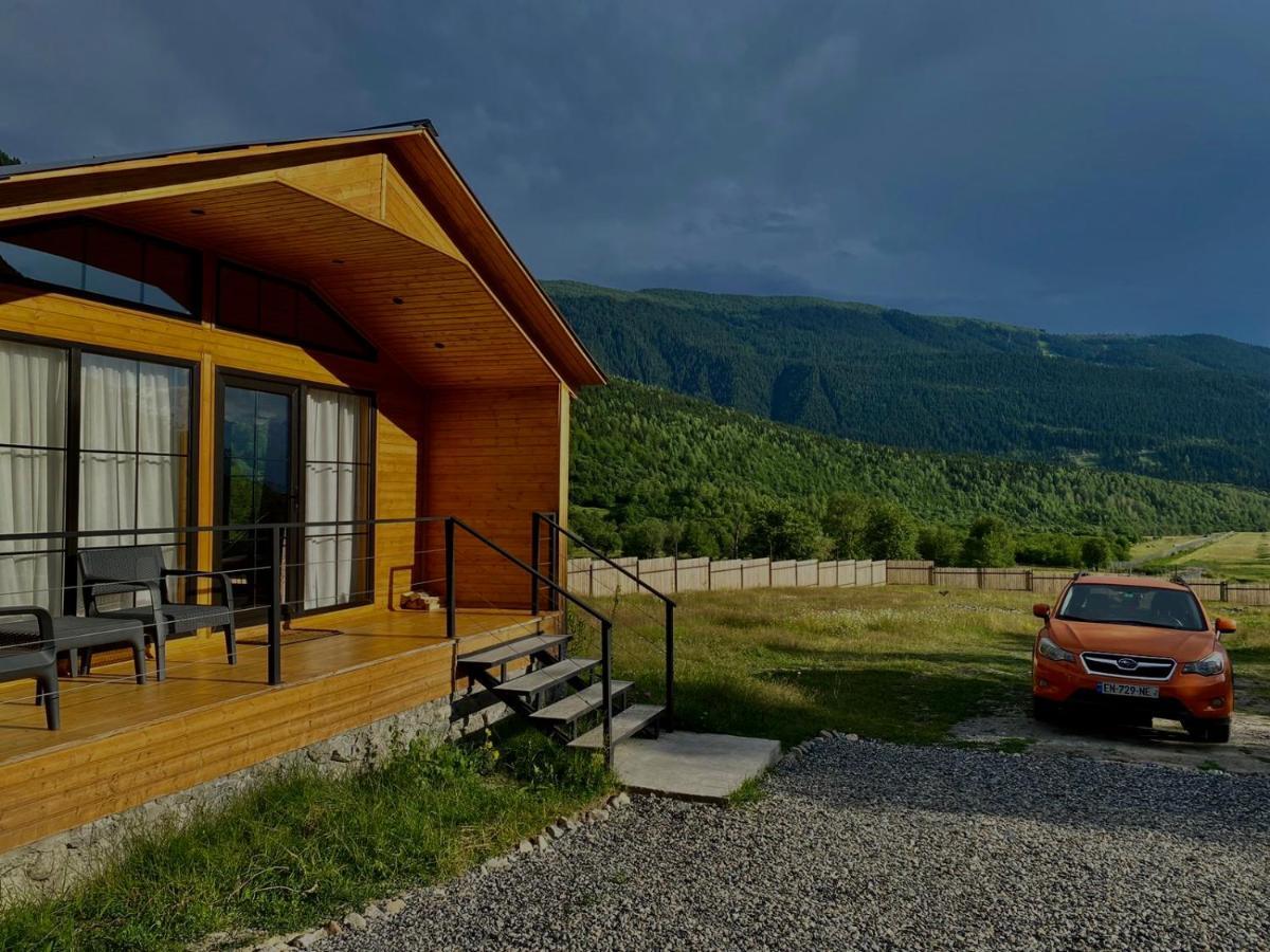 Mestia Villas Екстериор снимка