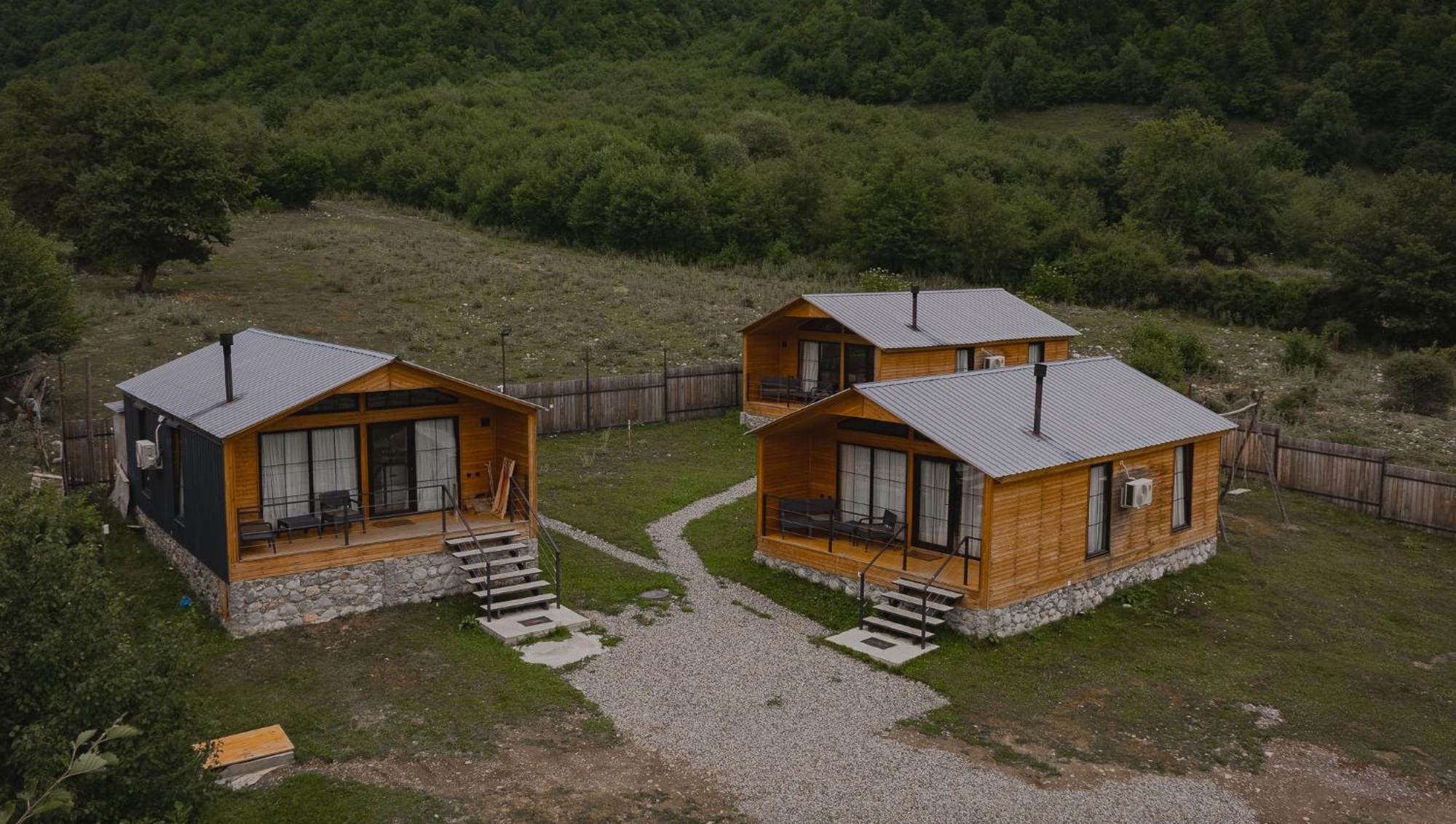 Mestia Villas Екстериор снимка